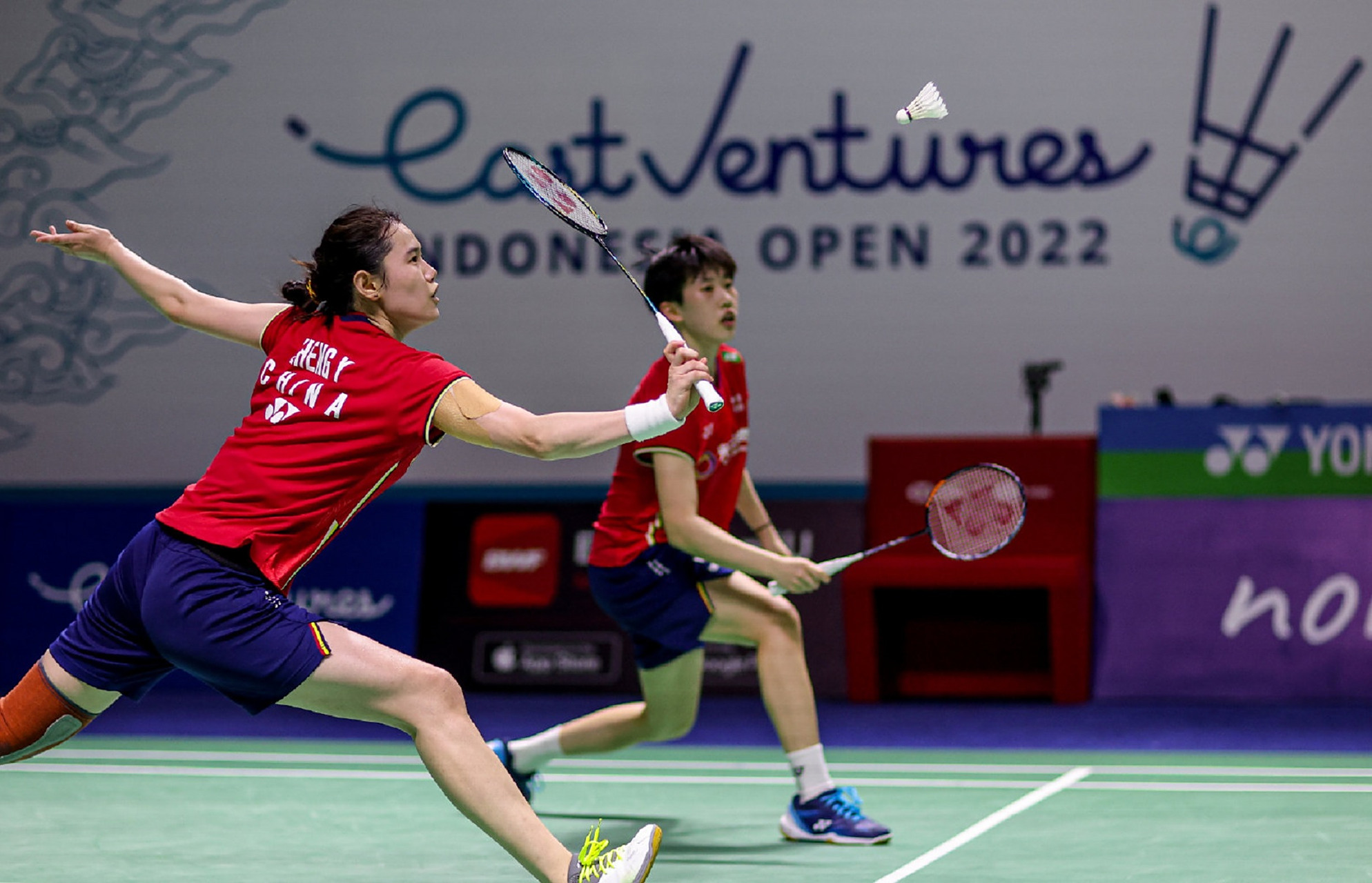 印度羽毛球队鏖战日本羽毛球队，马琳统治全场