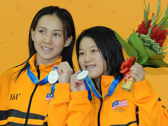 关于马来西亚代表团获得田径项目银牌的信息