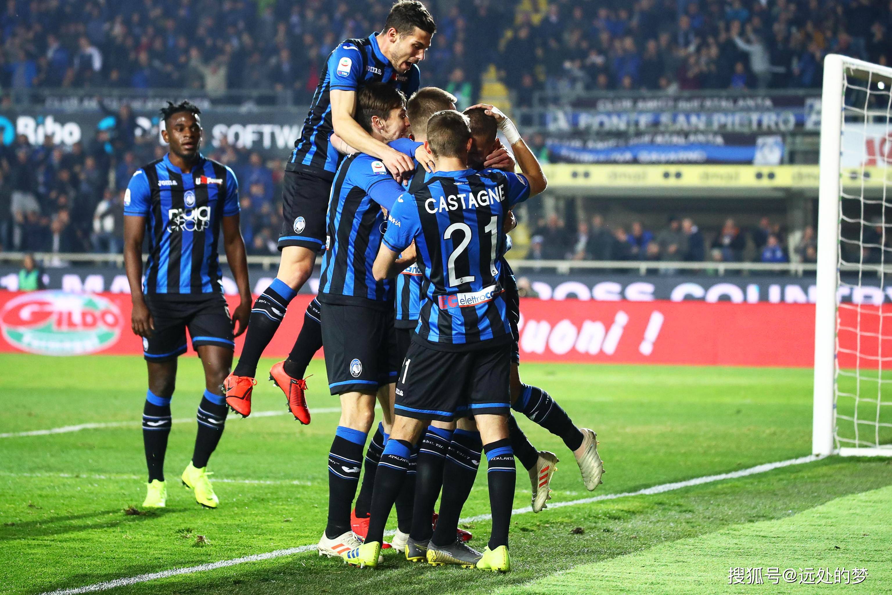 波兰队遭遇挑战,险胜匈牙利晋级欧锦赛半决赛的简单介绍 波兰队遭遇挑战,险胜匈牙利晋级欧锦赛半决赛的简单介绍