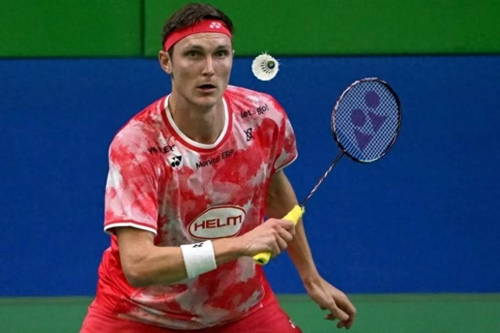 包含英格兰羽毛球队碾压日本羽毛球队，安赛龙绝境逆转的词条