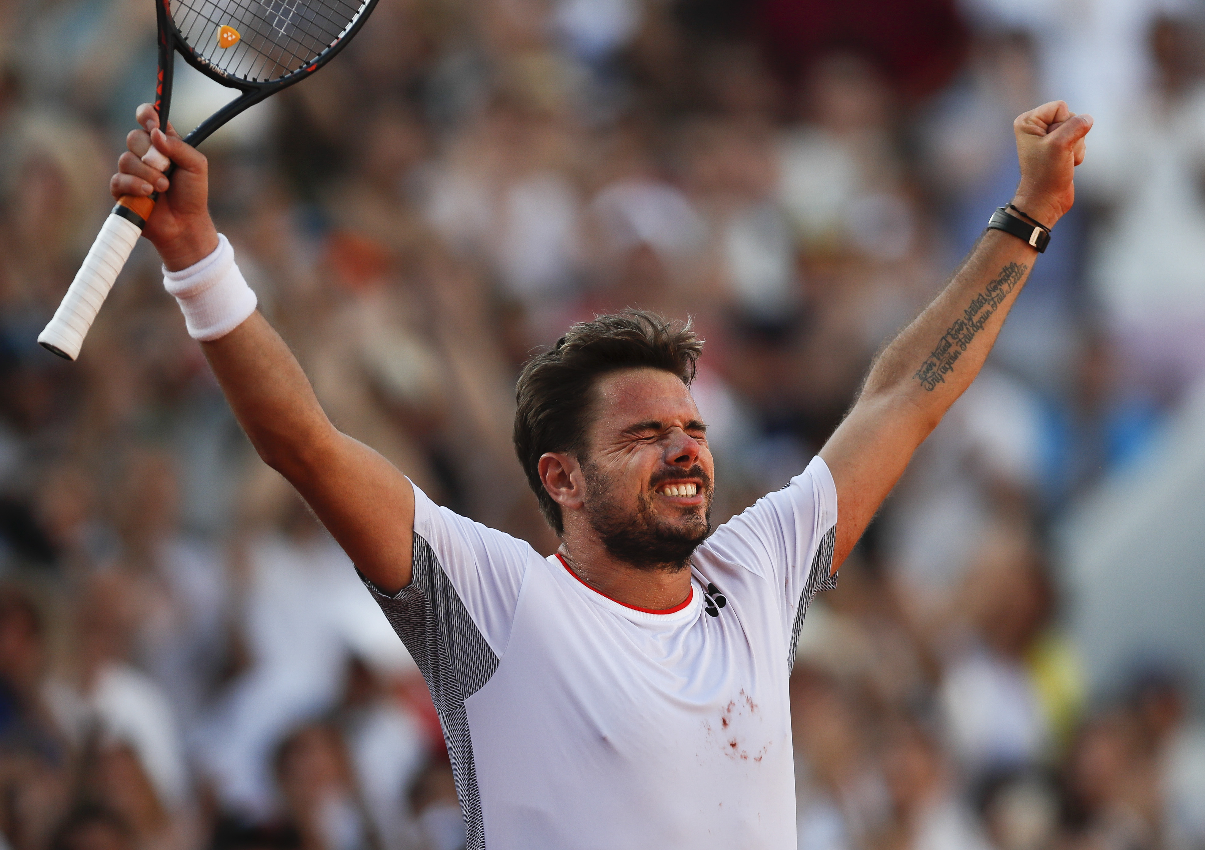 英国网球队逆转世界网球队,瓦林卡统治全场的简单介绍 英国网球队逆转世界网球队,瓦林卡统治全场的简单介绍