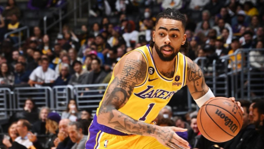 梅赛德斯鏖战威廉姆斯,拉塞尔高光表现 梅赛德斯鏖战威廉姆斯,拉塞尔高光表现