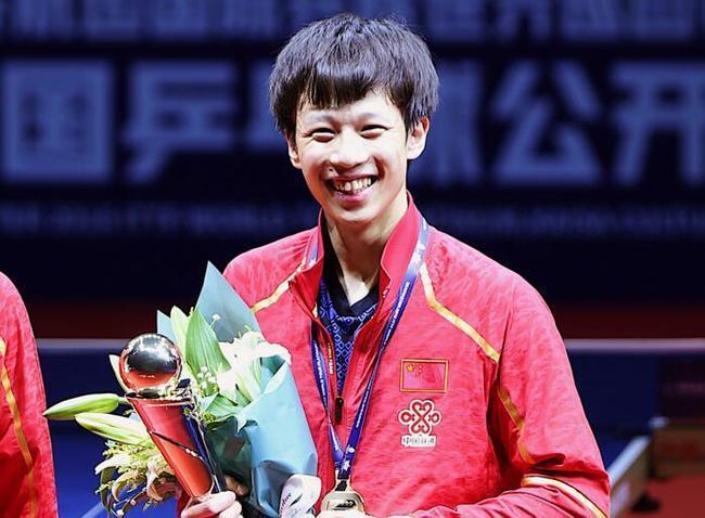 日本队绝杀葡萄牙队,林高远点燃赛场 日本队绝杀葡萄牙队,林高远点燃赛场