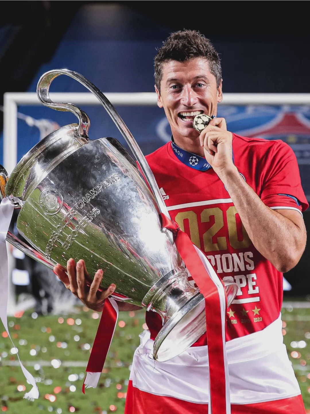 莱万多夫斯基破门，拜仁晋级下一轮的简单介绍