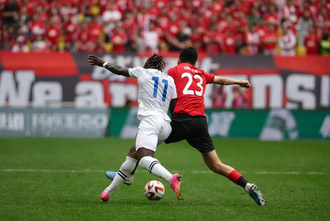 关于足球赛事精彩无限,各队实力拼搏的信息 关于足球赛事精彩无限,各队实力拼搏的信息