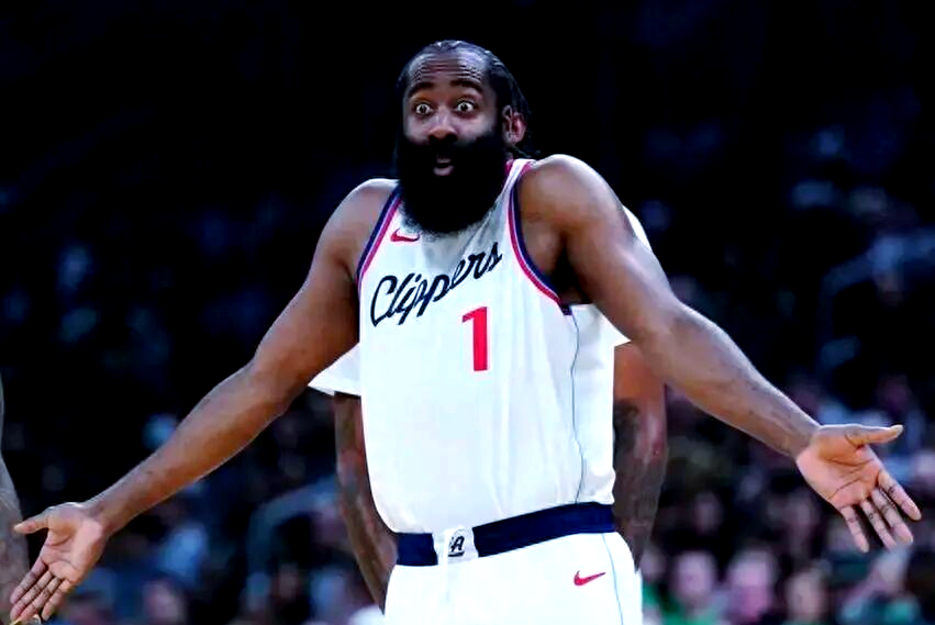 快船客场逆转凯尔特人，遭遇连败