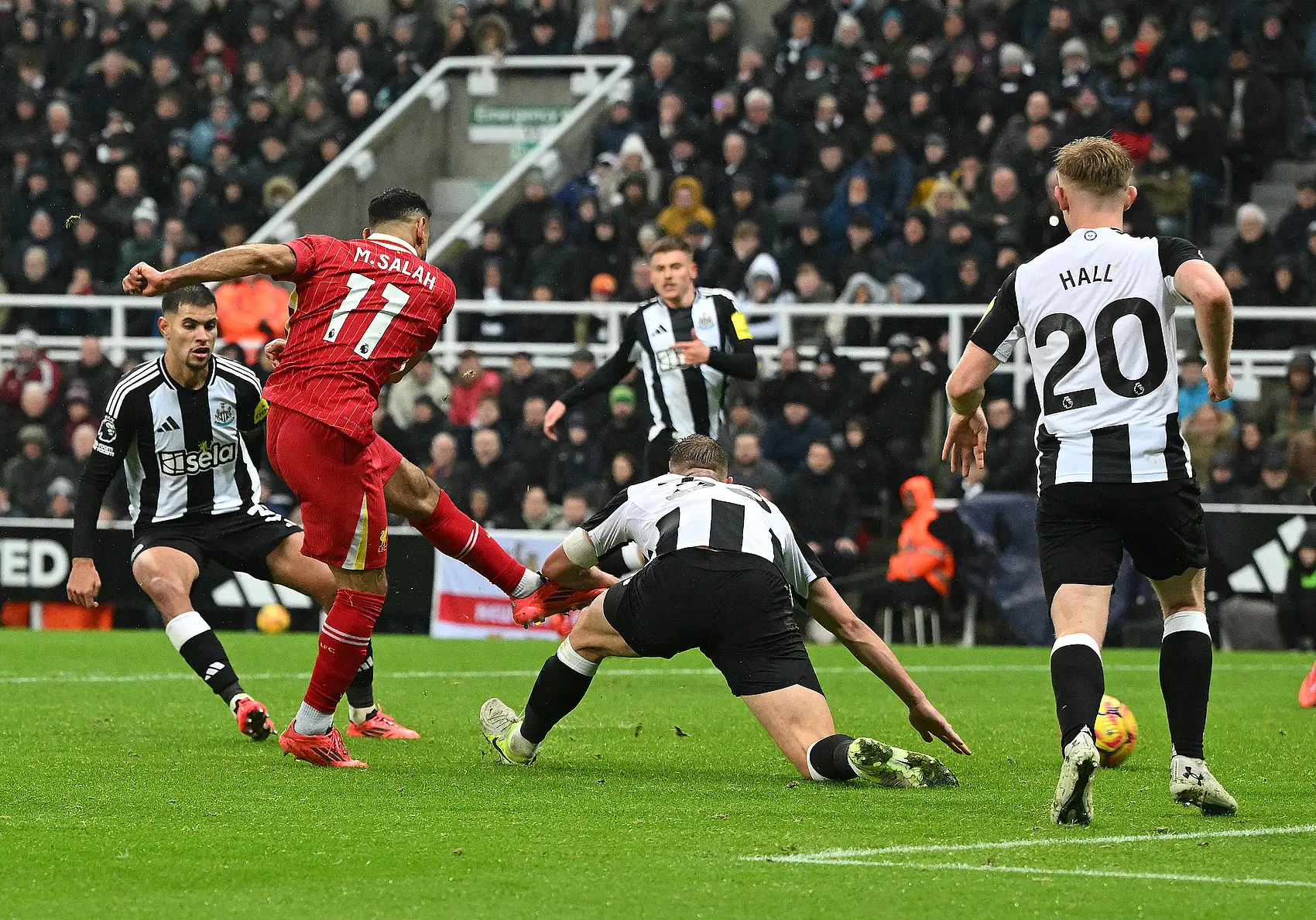 利物浦战绩不佳，排名急速下滑的简单介绍