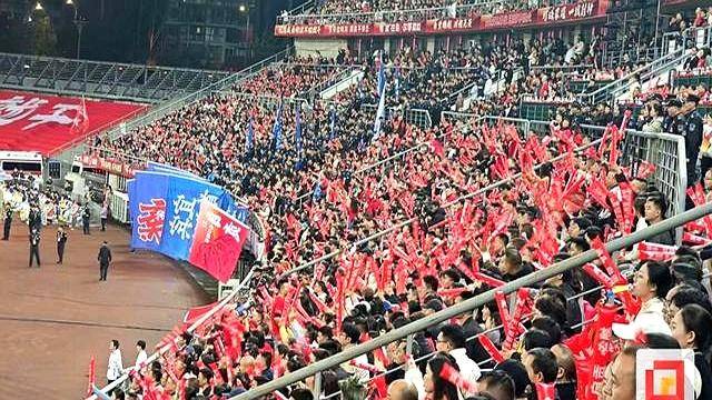 球员人气飙升,备受球迷追捧的简单介绍 球员人气飙升,备受球迷追捧的简单介绍