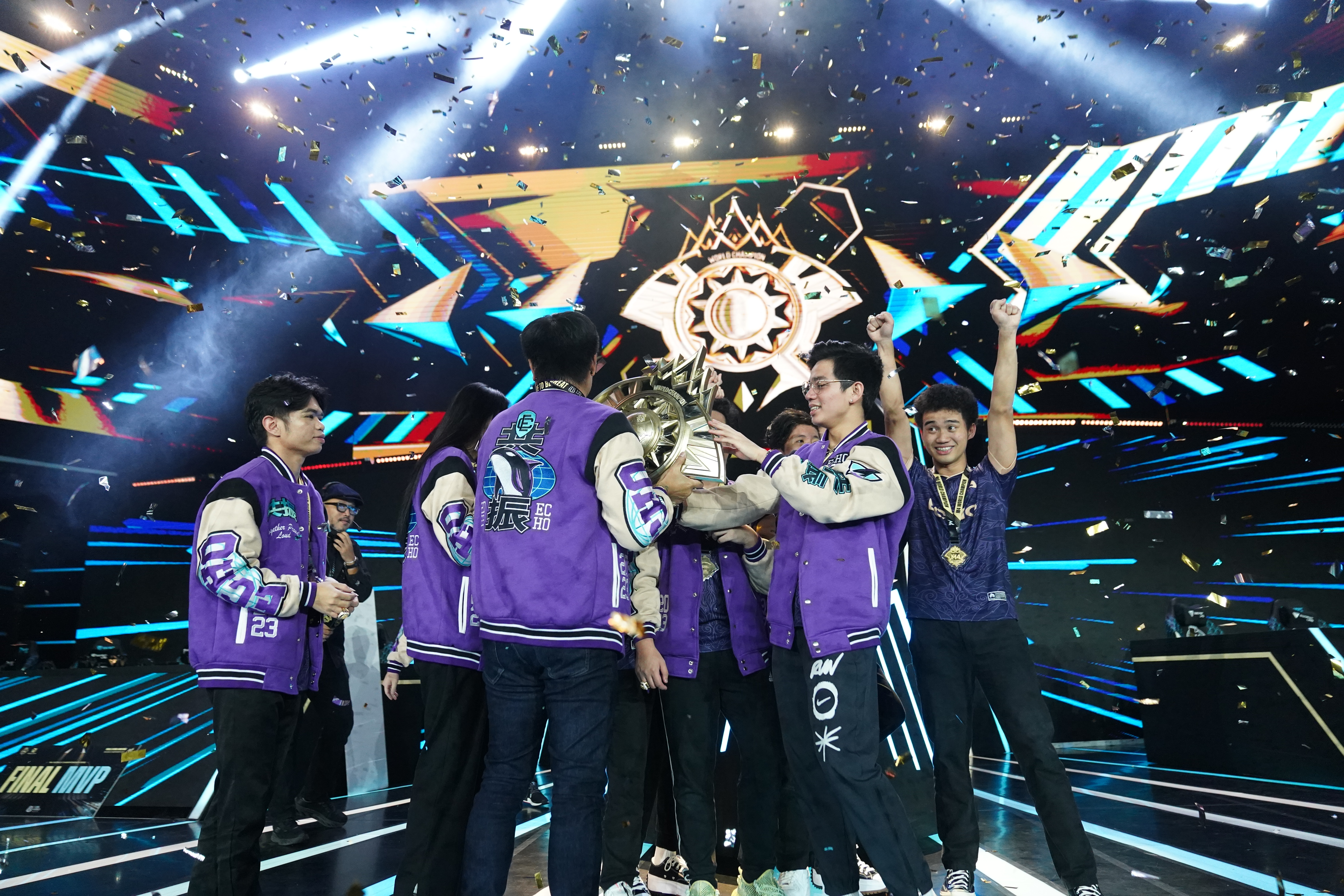 红蓝对决,一支队伍最终获胜,挺进半决赛 红蓝对决,一支队伍最终获胜,挺进半决赛