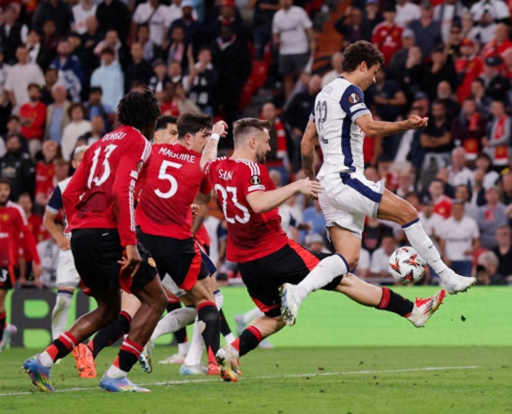 热刺背水一战,逆转击败对手 热刺背水一战,逆转击败对手