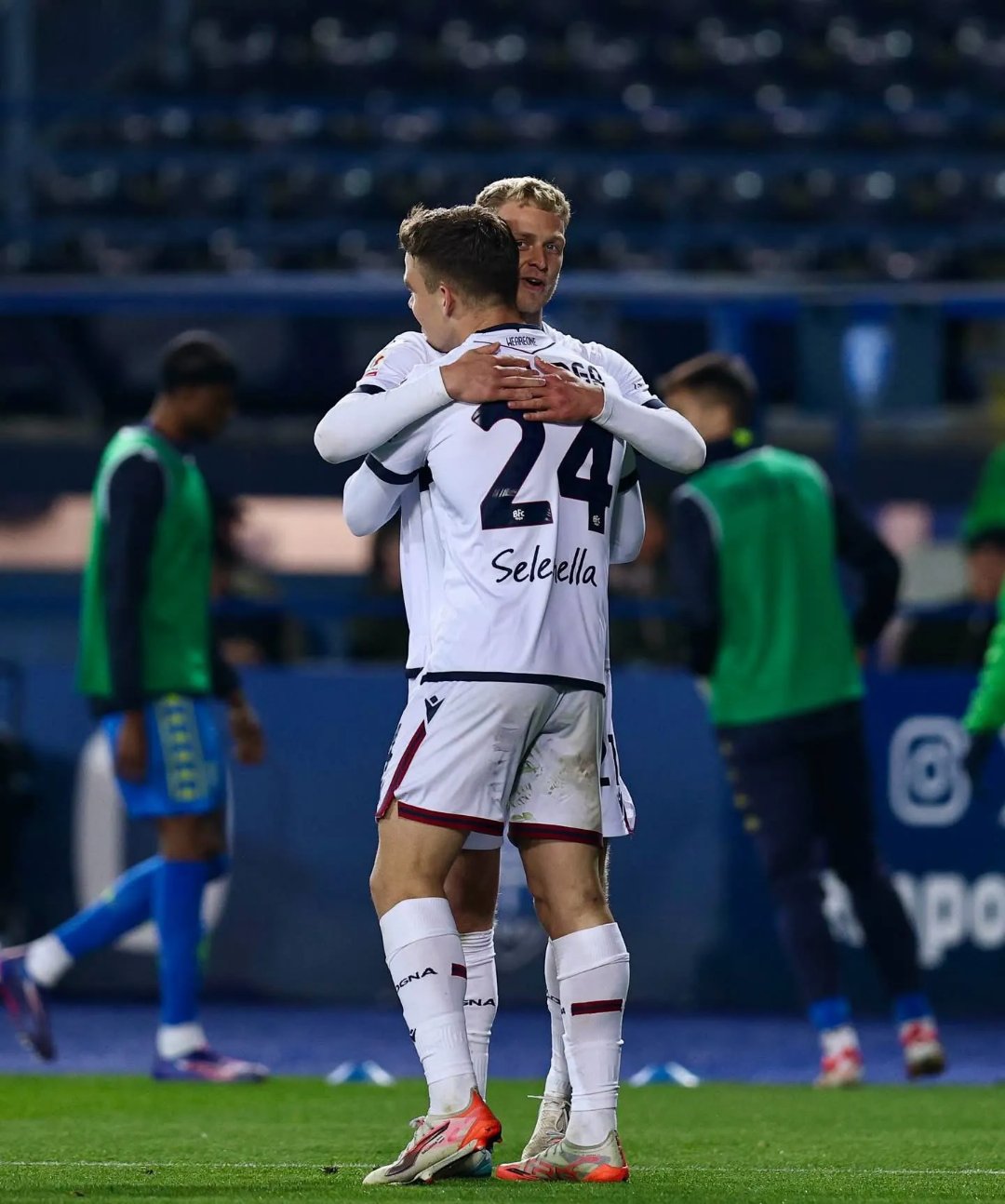 意大利足球精彩对决,双方势均力敌的简单介绍 意大利足球精彩对决,双方势均力敌的简单介绍