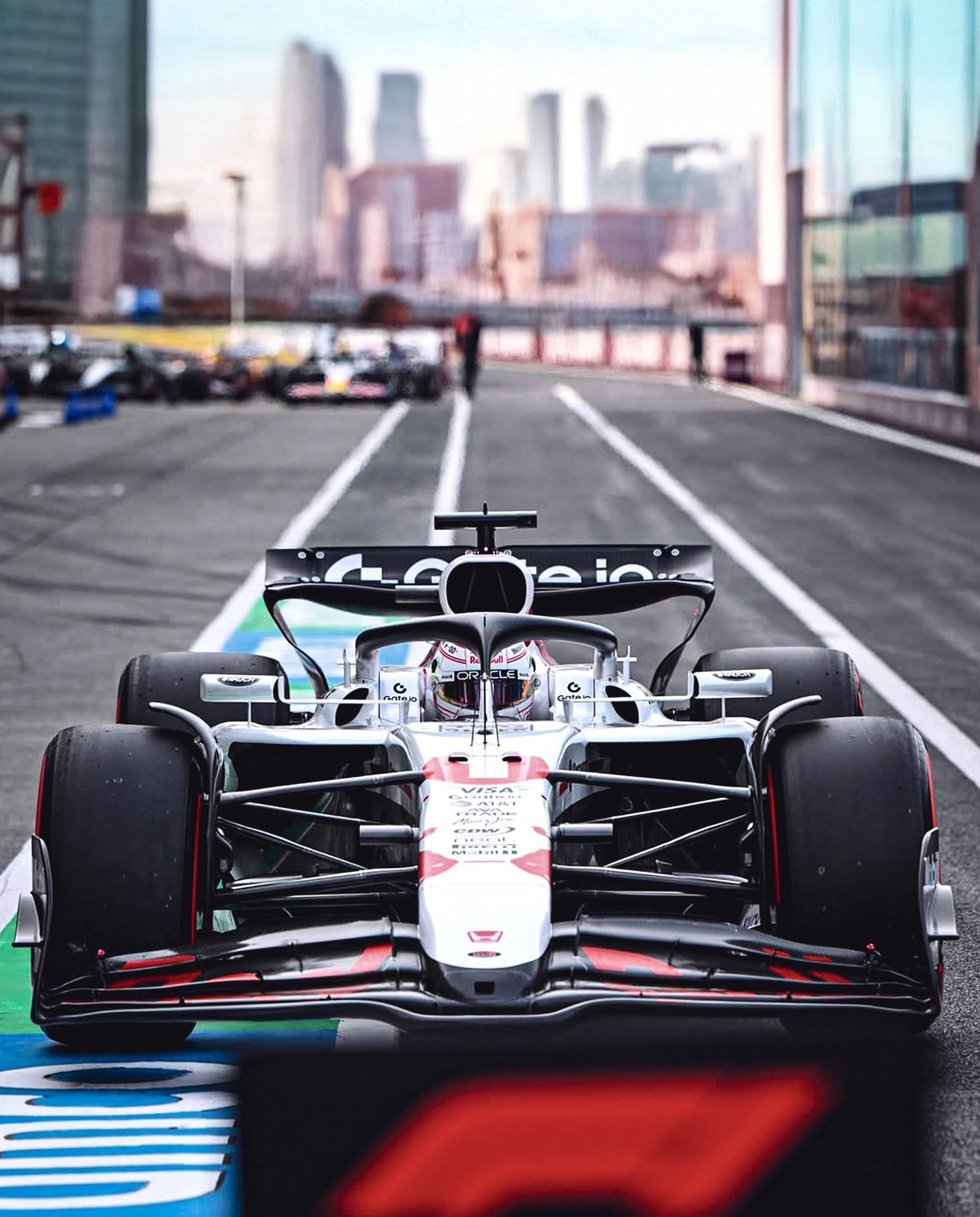 索伯车队横扫梅赛德斯，维斯塔潘刷新纪录的简单介绍