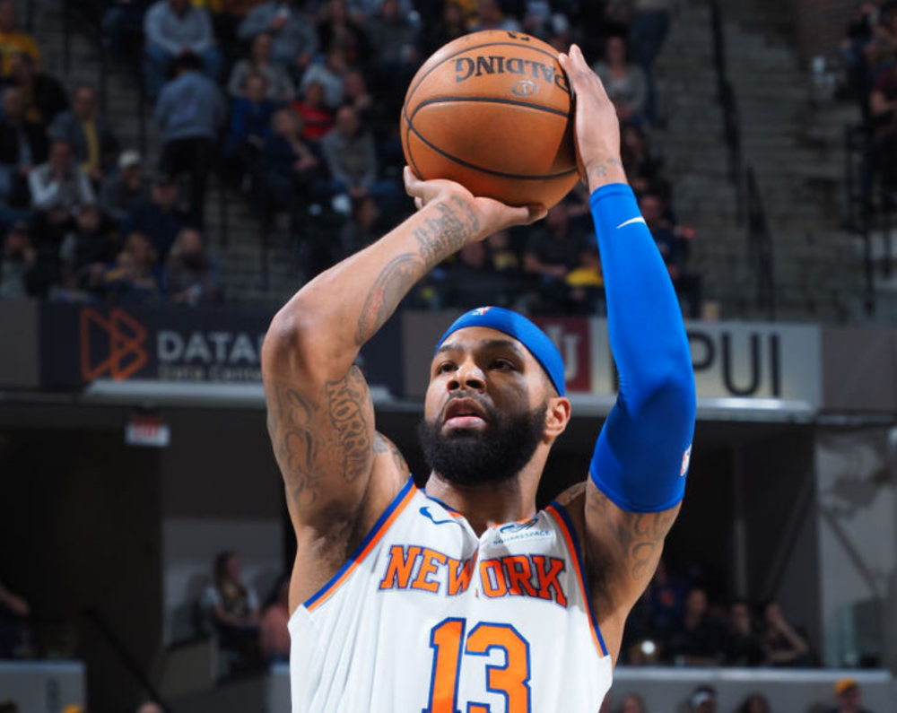 包含尼克斯翻盘步行者，霍勒迪状态火热的词条