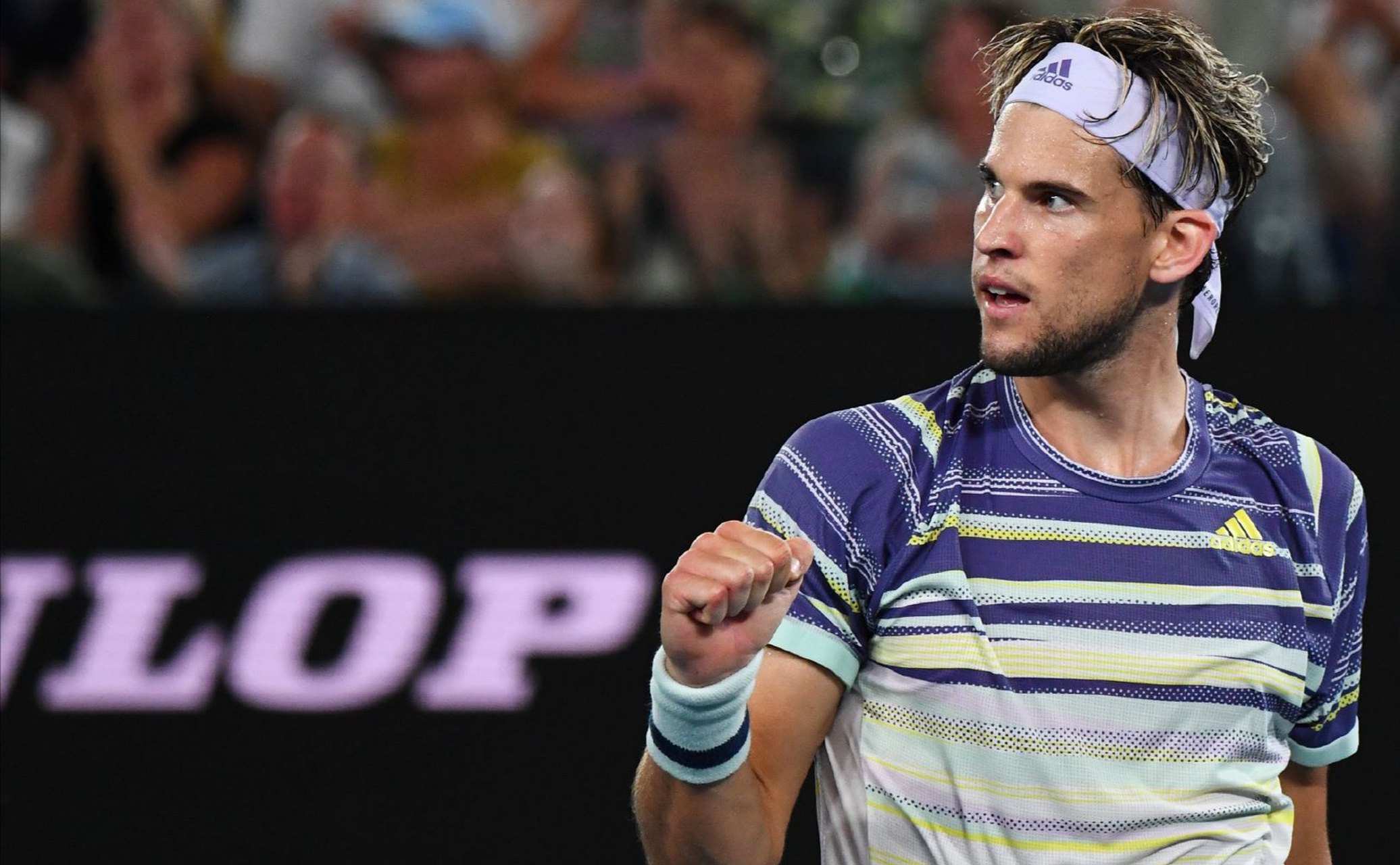 包含拉沃尔杯鏖战澳网，蒂姆刷新纪录的词条