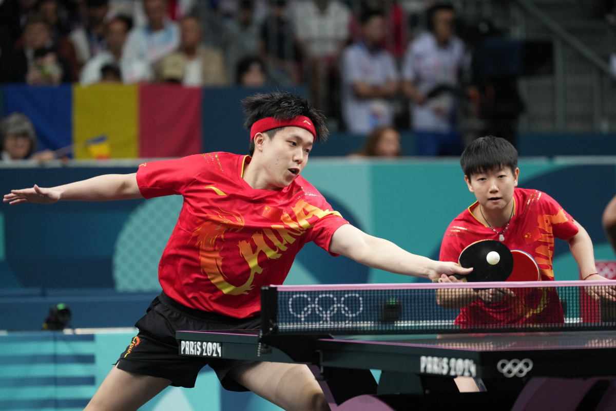 包含奥地利乒乓球队轻取瑞典乒乓球队，水谷隼关键制胜的词条