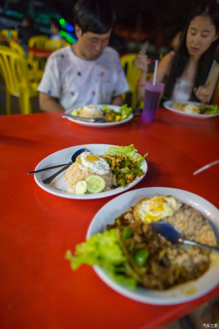 印尼队力克马来西亚队,戴资颖带队取胜 印尼队力克马来西亚队,戴资颖带队取胜