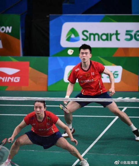 关于中国队力克日本队，黄鸭组合扛起全队的信息