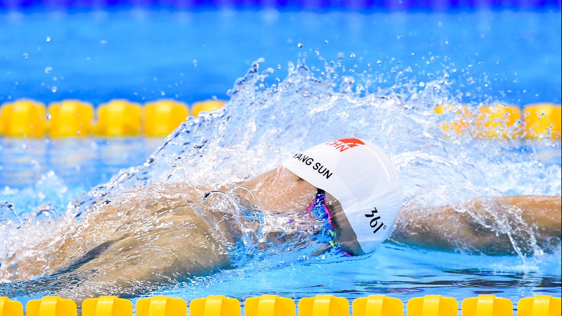 杰伦·格林压制级发挥,辽宁队淘汰赛过关太阳