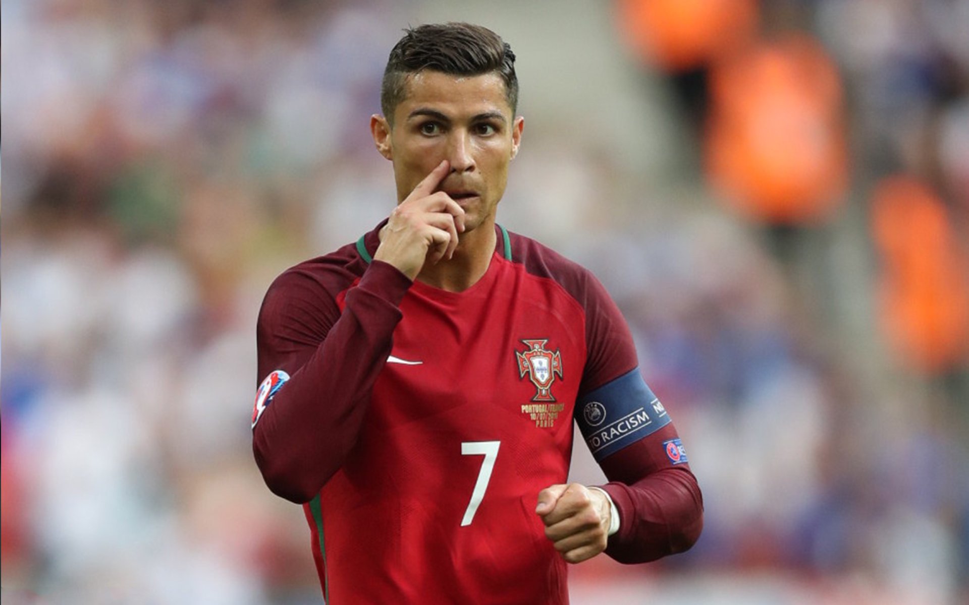 从绿茵场到乒乓球台，逆转精神如何跨越体育边界—记英格兰队与奥恰洛夫的扛旗时刻